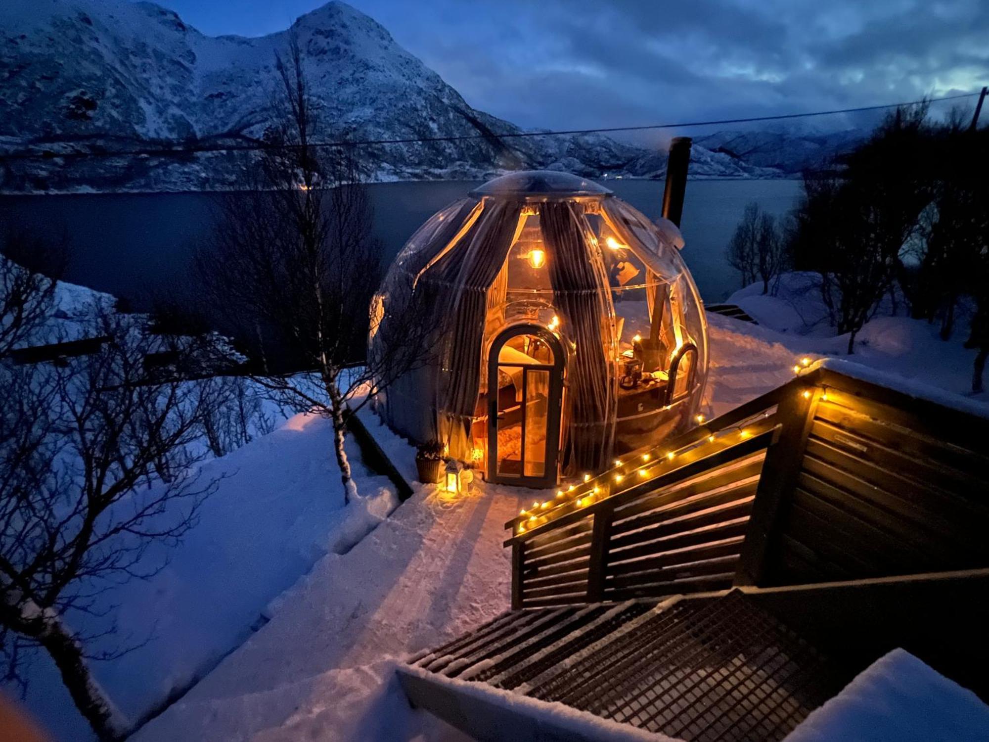Lofoten Glampingdome Myrland Buitenkant foto